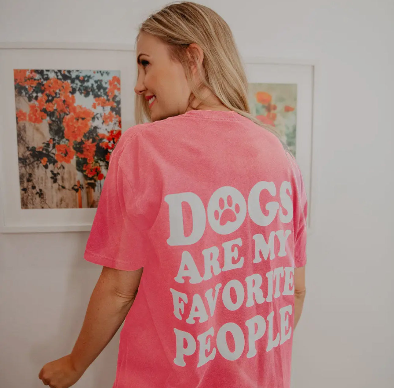 Dogs Are My Favorite People Graphic Tee